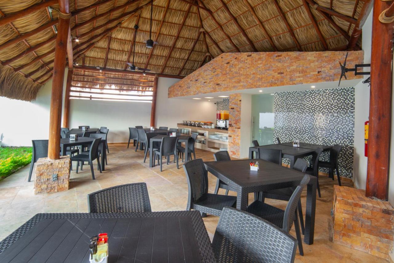 Mayev Express Santa Cruz Huatulco Eksteriør bilde